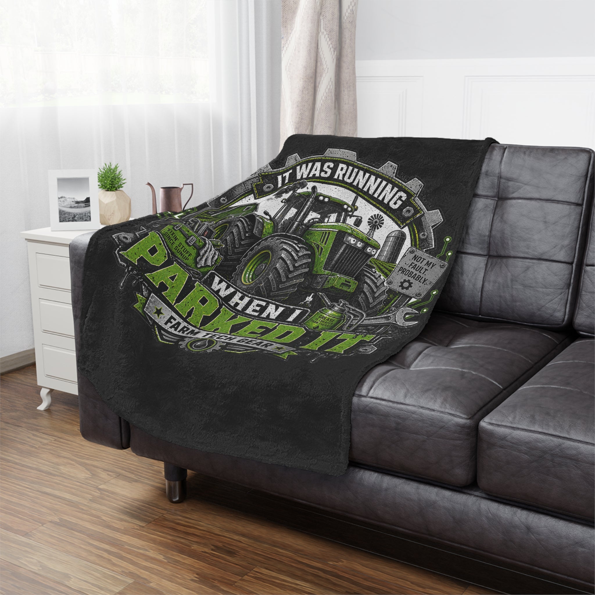 It Was Running When I Parked It Minky Blanket — Funny Tractor Farm Tech Throw for Farmers